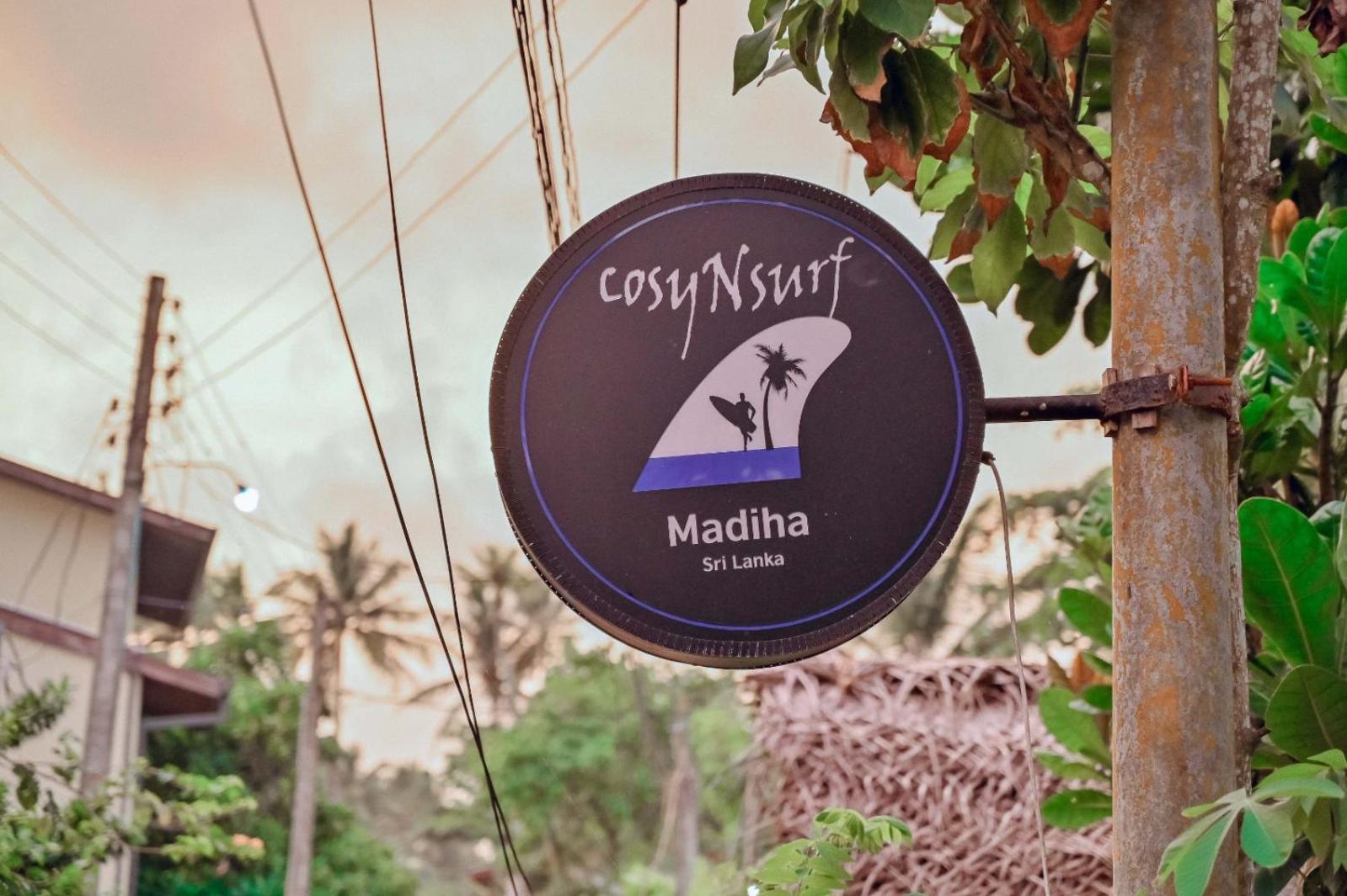 Cosynsurf Bed and Breakfast Matara Exteriör bild